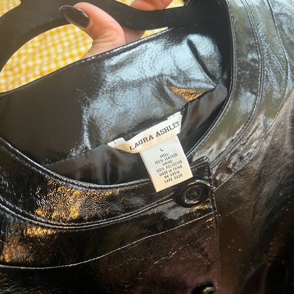 100% Leather // 90's Patent Leather Black Statement Jacket // Laura Ashely - Picture 7 of 8